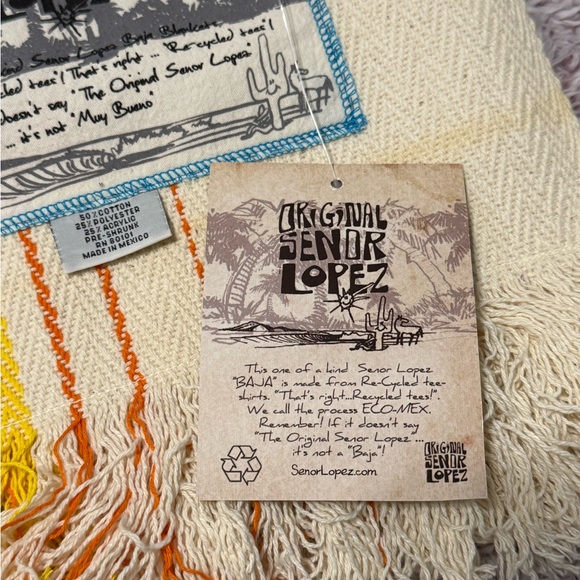 Multicolor Striped Beach Blanket/Throw Blanket - Picture 4 of 4